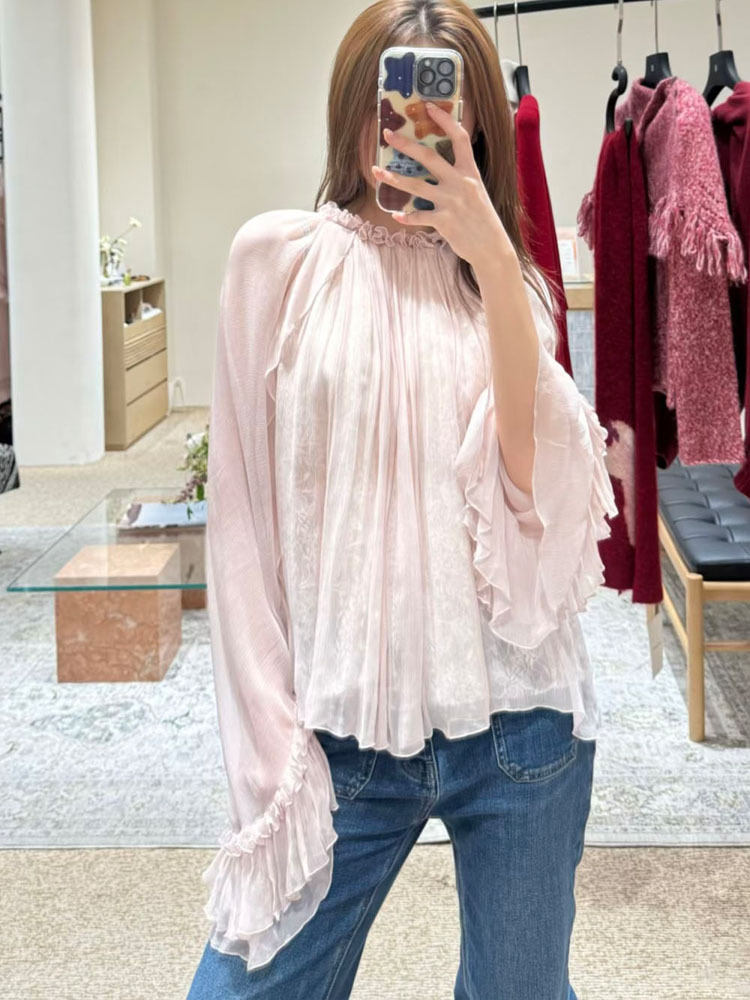 Women'S Fashion For Summer 2026 - Top ampio con volant in pizzo,