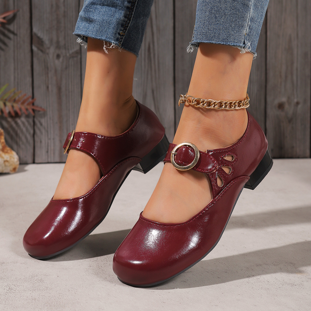 Scarpe da Donna alla Moda con  - Women Fashion Designers recensione e prezzo
