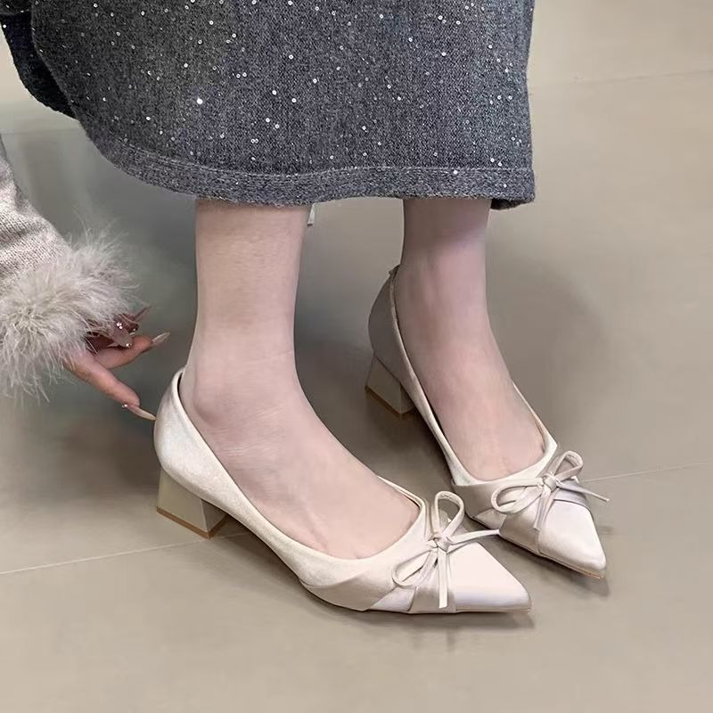 Scarpe singole retrò di media  - Women Fashion Heels recensione e prezzo