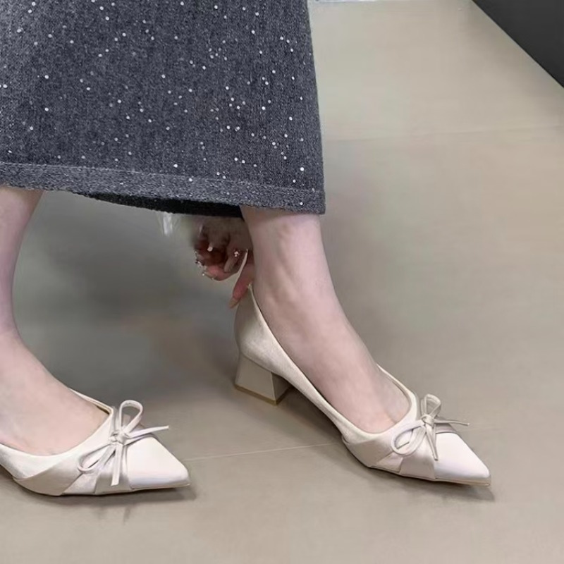 Scarpe singole retrò di media  - Women Fashion Heels recensione e prezzo