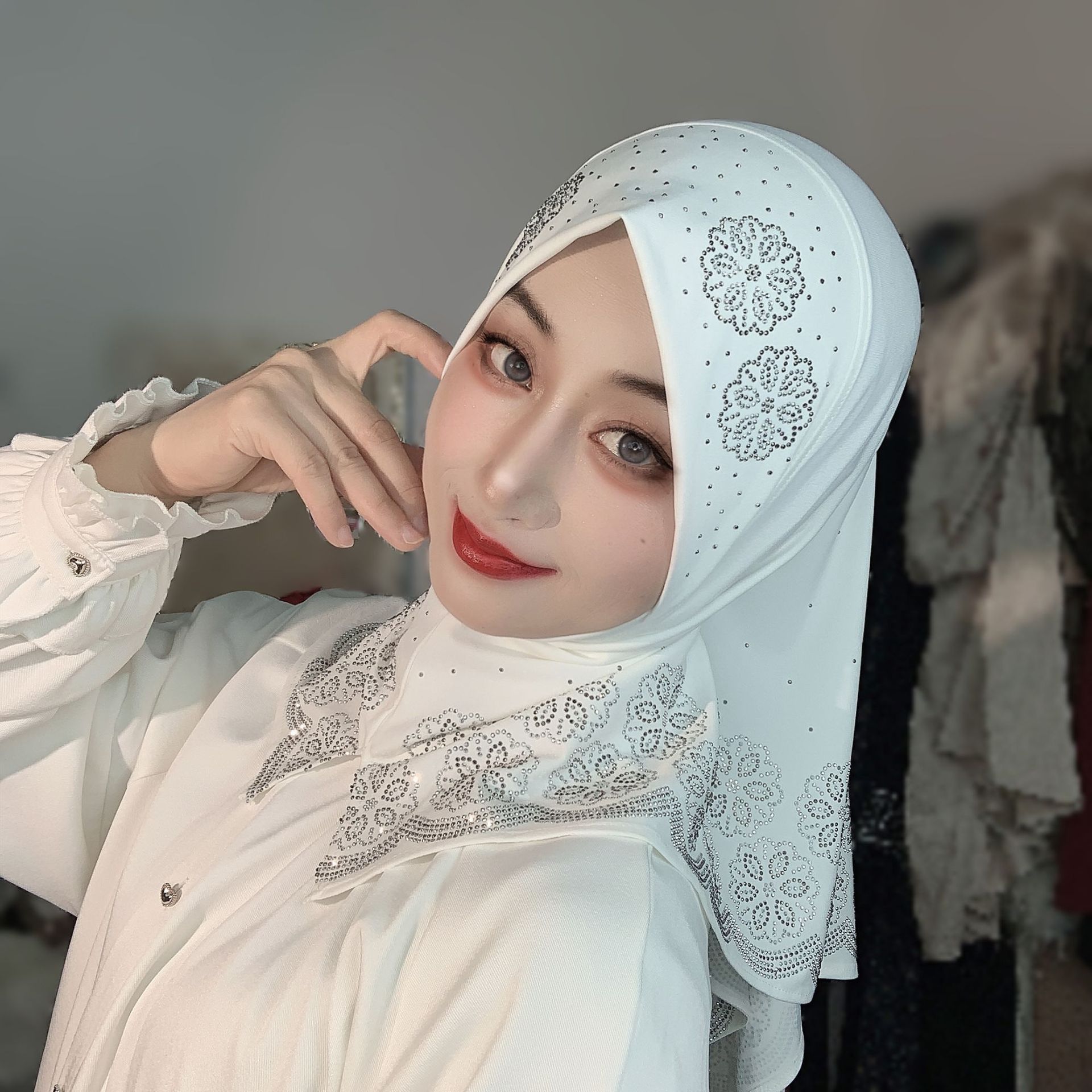 Hijab musulmano pronto da indo - Women Fashion Designers recensione e prezzo