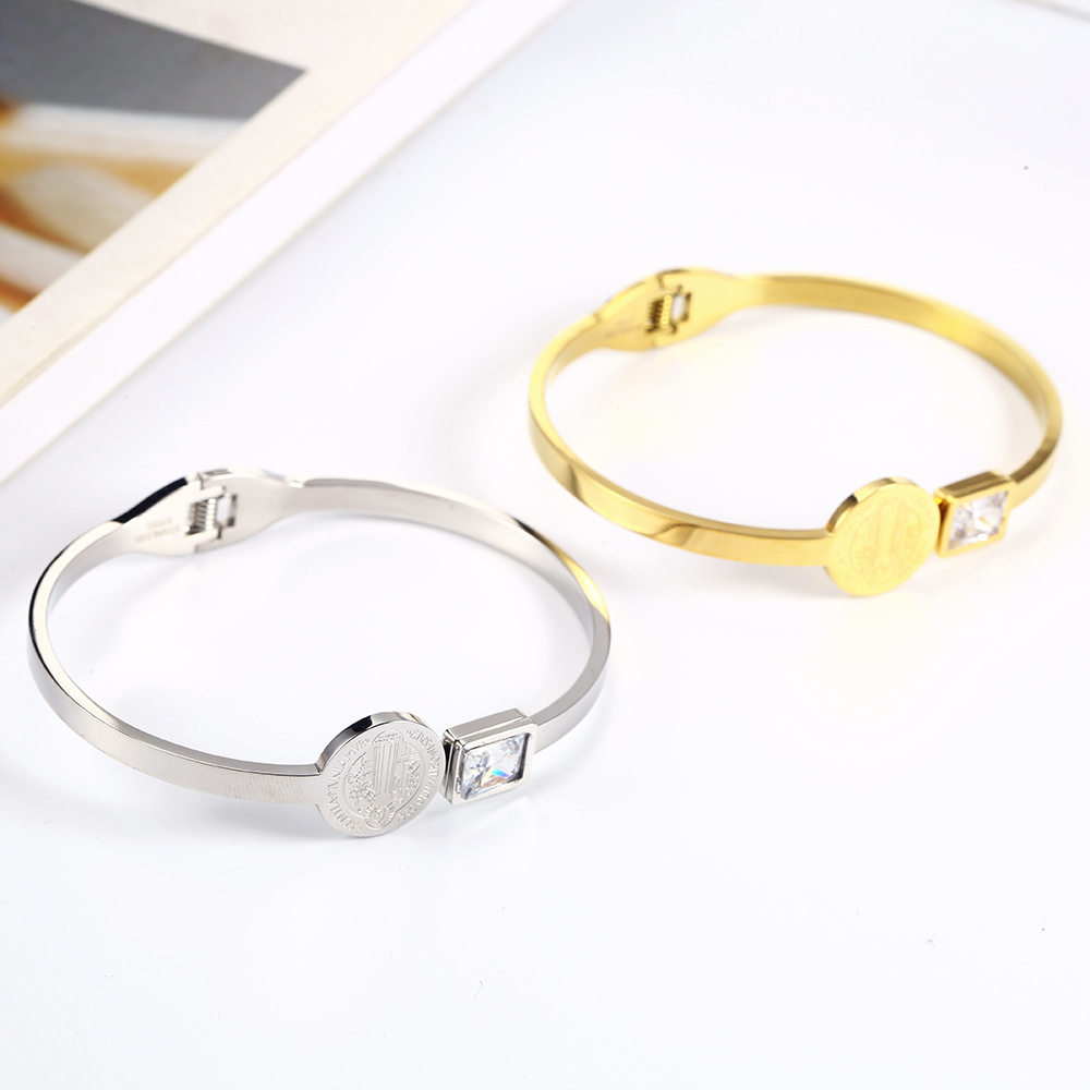 OUFEI Braccialetti Dell'acciai - Women'S Fashion Vogue recensione e prezzo