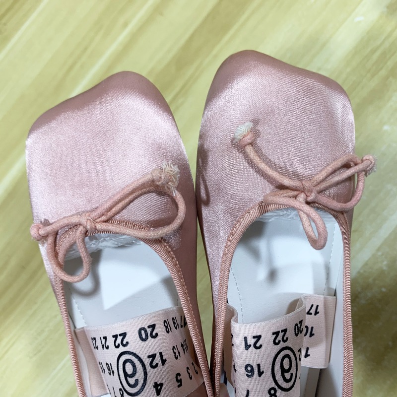 Nuove Scarpe Mary Jane da Donn - Women Fashion Designers recensione e prezzo
